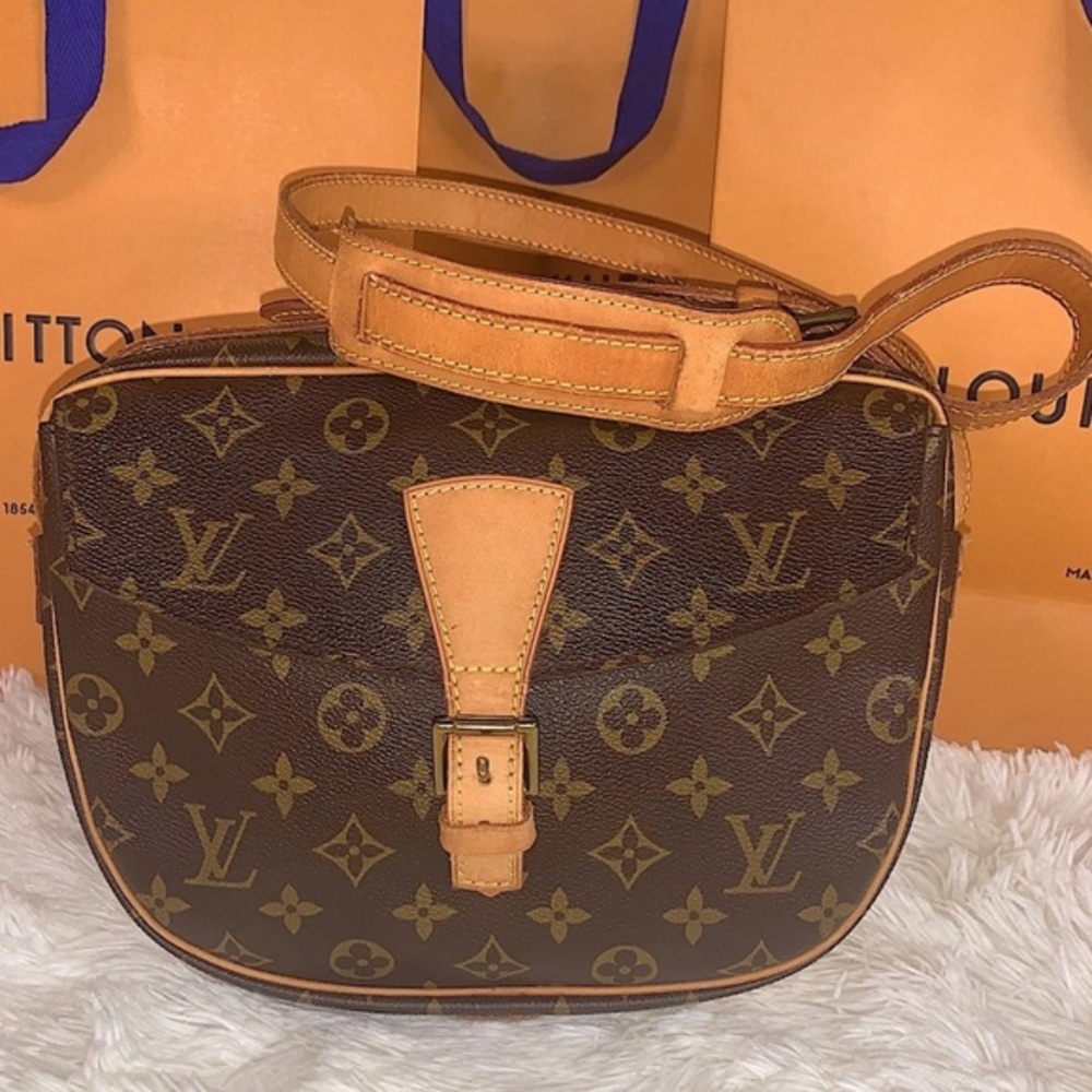 LOUIS VUITTON Monogram Jeune Fille Crossbody